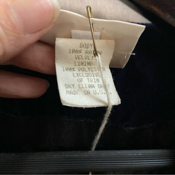 NWT Vintage Flora N. Krooz Lingere Velvet Embroider Lace House coat robe Sz M - Picture 10 of 15